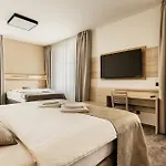 Hotel Mariel 3*